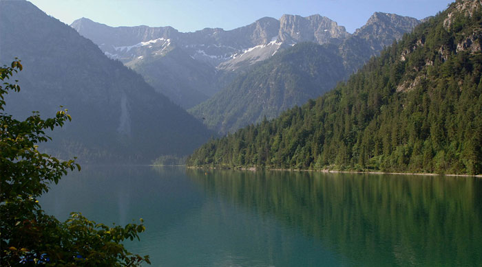 Lac et montagnes sur Tyrol